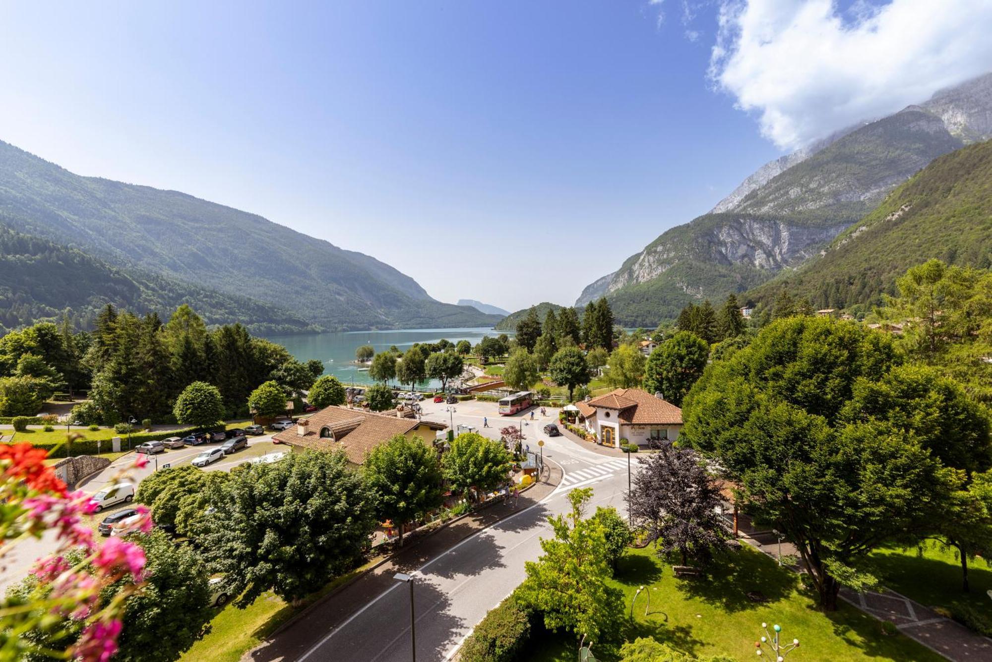 Hotel Lido - Slow & Natural Living โมลเวโน ภายนอก รูปภาพ